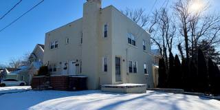 Welcome to 418 N Ogle Rd! Gallery 1