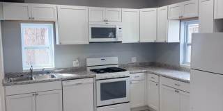 Remodeled 4 Bedroom 1 Bathroom Home Gallery 5