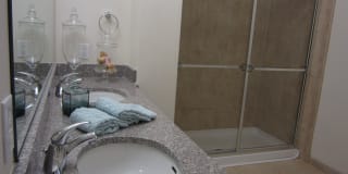 Woodmont Knolls Gallery 23