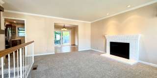 Single-Family Home in Park Pacifica - 3Bed/3Bath + 2 Bonus Rooms Single-Family Home in Park Pacifica - 3Bed/3Bath + 2 Bonus Rooms Gallery 5