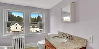 121 KENSINGTON Avenue Gallery 23