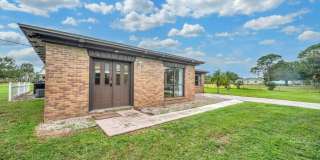 1803 E Easy St Gallery 1