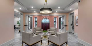 655 East Bay Gallery 17