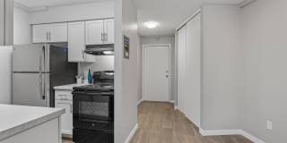 Hillcrest Place Gallery 19