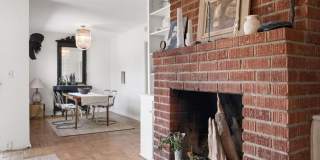 Fully Furnished: 3 bed/ 2 Bath Mid-Century Home w/views of Griffith Observatory in the Hollywood Hills! Gallery 12