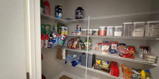 MOVE IN SPECIAL: $1000 OFF 1ST MONTH'S RENT!** Gallery 5