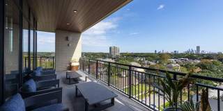 NOVEL River Oaks by Crescent Communities Gallery 39