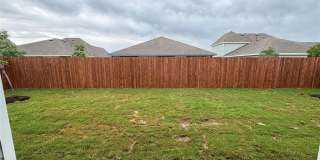 2335 Gardenia Lane Gallery 25