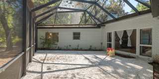 2110 NW 3rd Pl Gallery 31