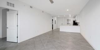 Wellen Park Golf and Country Club Annual Condo for Rent Gallery 7