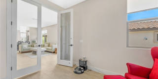 57 LAKE BLUFF Court Gallery 19