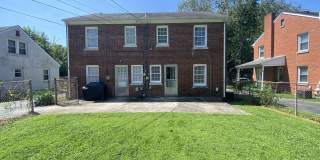 Duplex located close to UK, Downtown or St Joe Hospital   20260716 Gallery 21