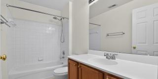 Meticulously maintained & spacious 4 Bd/2 full & 2 half bath home  Home in Dawson's Landing - Pets Welcome! Gallery 26
