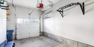 621 BLUEMONT Avenue Gallery 22