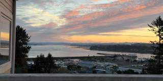 Stunning Bay View Retreat – Fully Furnished 2 Bed / 2 Bath, Mid or Long Term Gallery 1