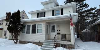 Duluth MN 6-Bedroom - 2-Bath - 2-Car Garage Duluth MN 6-Bedroom - 2-Bath - 2-Car Garage Gallery 1