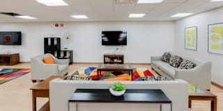 Channel Square Apartments Gallery 22