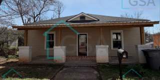 2 Bedroom 1 Bath Available! Gallery 1