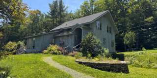 3 bedroom home in Woodstock Vermont Gallery 1
