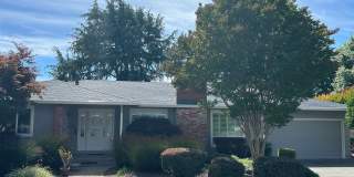 Golf Course Views!   Welcome to this charming 2 bedroom, 2 bath home Gallery 1