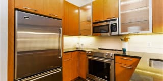 The Hudson Gallery 3