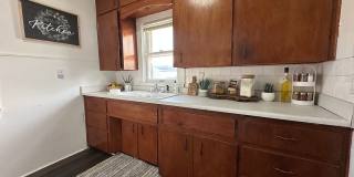 3 bed, 1.75 bath home for rent in Waterloo 3 bed, 1.75 bath home for rent in Waterloo Gallery 3