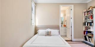 4151 Greenbush Avenue Gallery 37