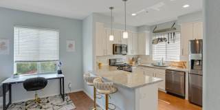 7635 Family Circle Gallery 9