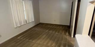 2613 S 11TH AVENUE Gallery 4