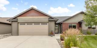 Charming 2 Bedroom, 2 Bathroom Townhouse on the West End! Gallery 1
