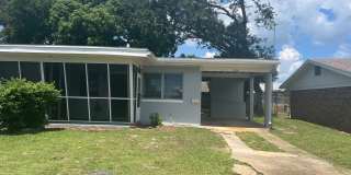 254 Sherwood Lane Gallery 1