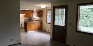Charming 3-Bedroom 2 Bath Home in SE Salem Gallery 5