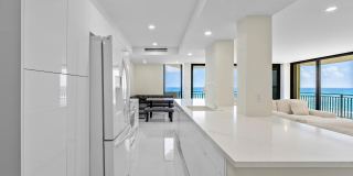 5460 N Ocean Drive Gallery 17