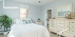 Perfect for underclassmen wanting a multi-year stay!  Luxury Apt w W/D in Unit near BU!  XL Rooms Gallery 9