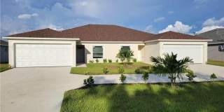 3309 SW 15th Place 3309 SW 15th Place Gallery 1