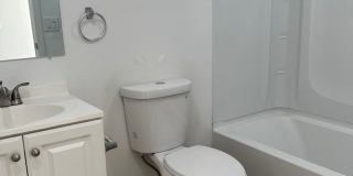 Charming 1 bedroom-ADU -Perfect Starter Home! Gallery 5