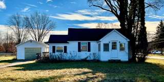 Fresh, Fun & Close to Elk Lake Gallery 1