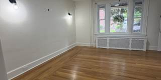 132 Grand Street Gallery 1