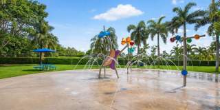 423 Pine Tree Court Gallery 25