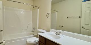 813 Baker St NW Gallery 20