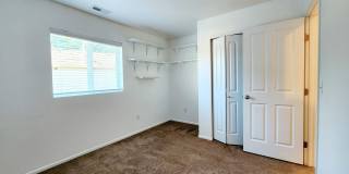 Prime Amber Skyline Home for Lease: Comfort and Convenience Await Gallery 11