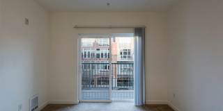 525 First West Apartments Gallery 7