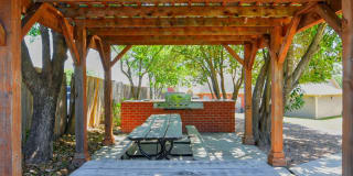 Braunfels Place Gallery 22