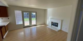 LARGE 4 BEDROOM 3 BATHROOM HOME IN MORENO VALLEY WITH LARGE YARD! Gallery 17