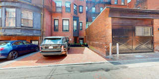 Nice 2 bed in Back Bay Gallery 21