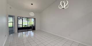 72 LAKEPOINTE Circle Gallery 14