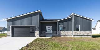 MODERN LUXURY 3 BED/2 BATH HOUSE IN RIGBY Gallery 1