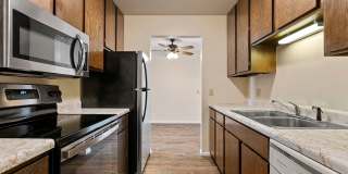 Cedarwood West Apartments Gallery 2