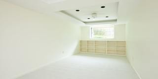 Sparkling and Spacious Gallery 33