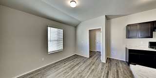 Beautiful 3 Bedroom 2 Bath Home in Shawnee Gallery 12